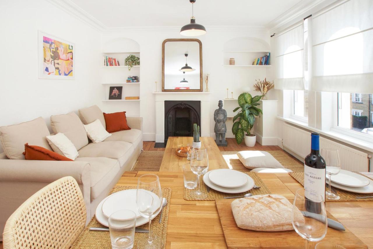 Bright, Stylish & Cosy 3-Bed Flat Near Mile End Appartement Londen Buitenkant foto